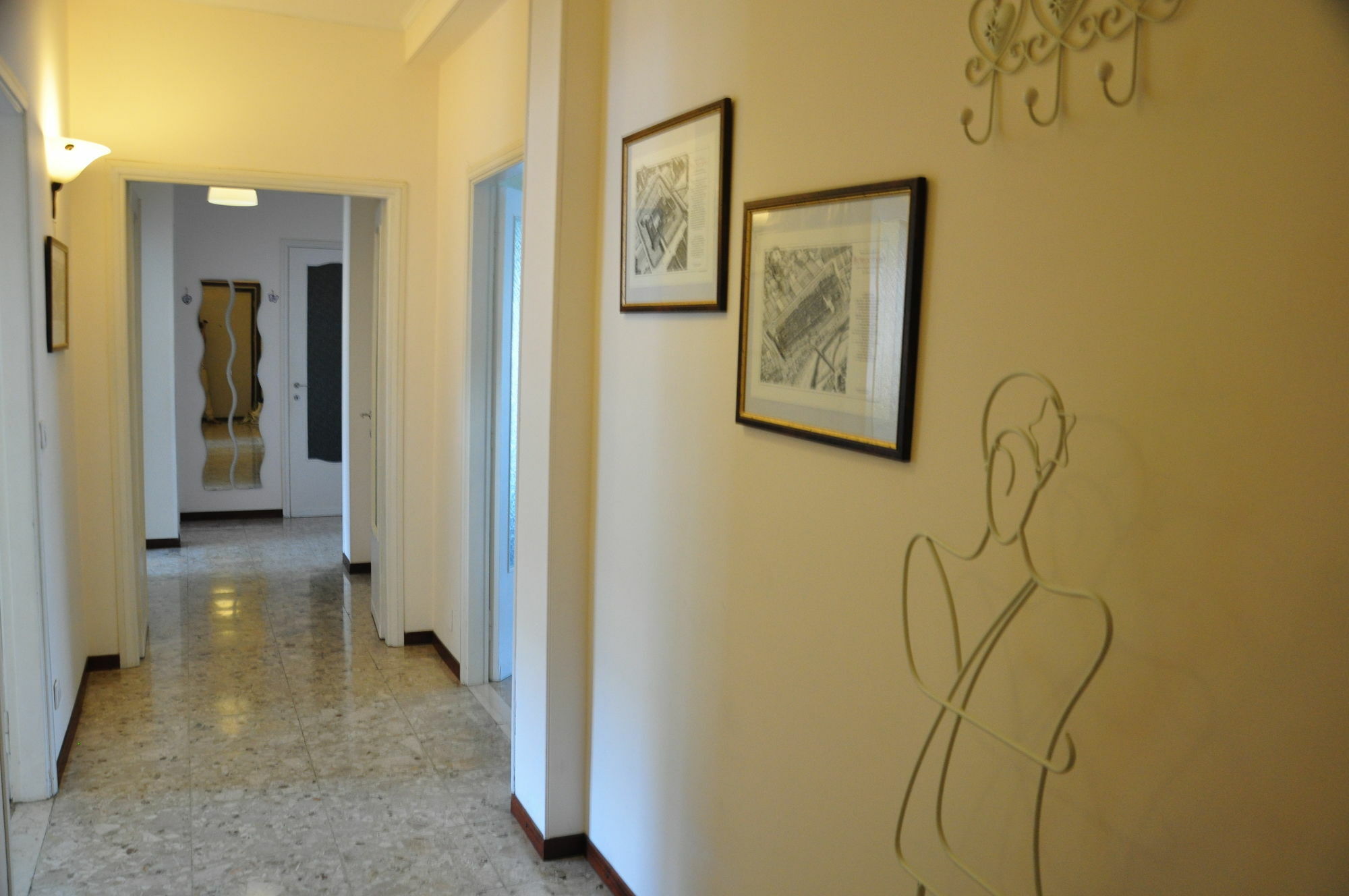 A Casa Di Franci Apartment Парма Екстериор снимка