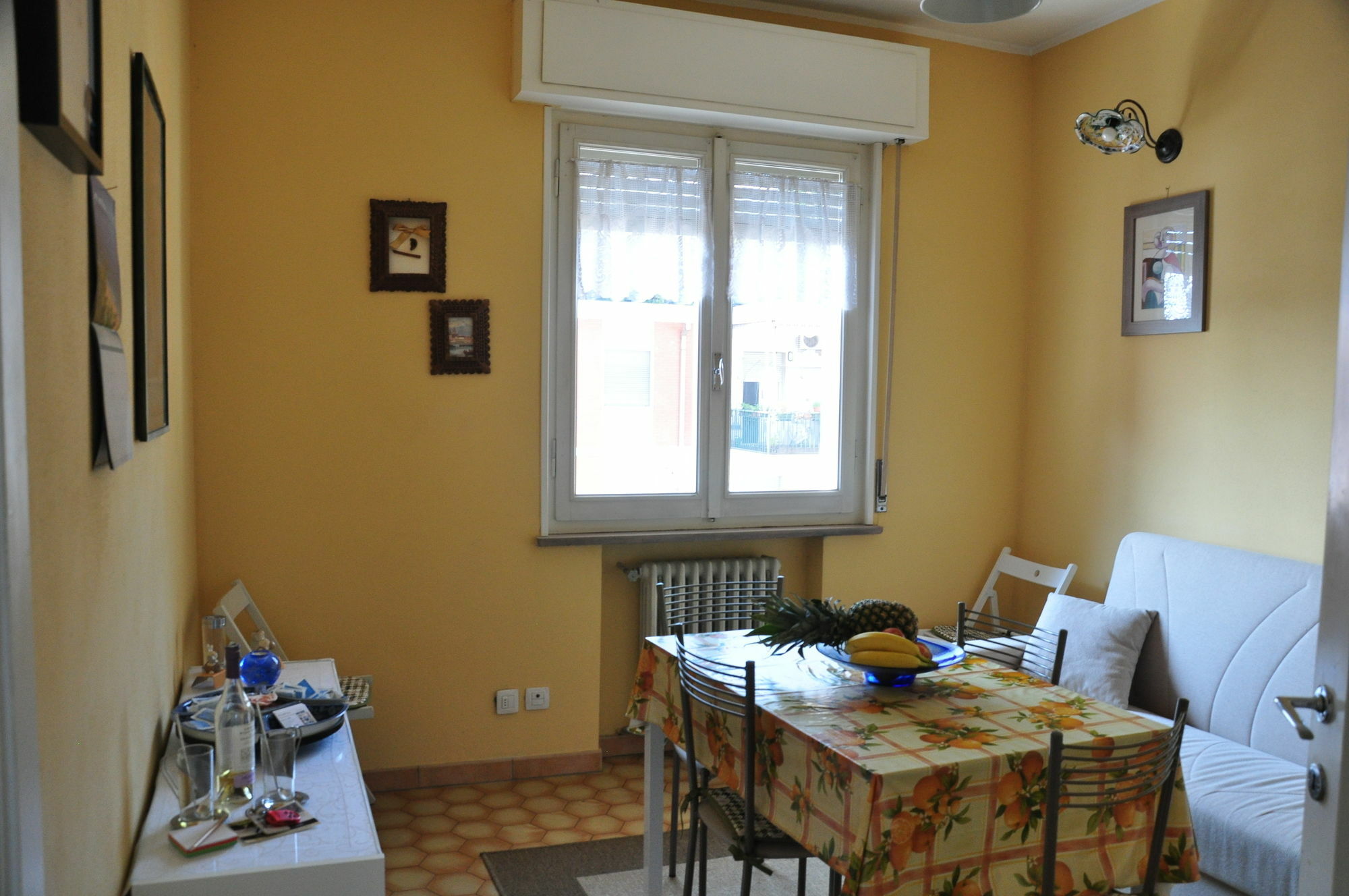 A Casa Di Franci Apartment Парма Екстериор снимка